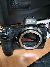 Nikon Z7 45,7MP 1783 scatti sistema mirrorless