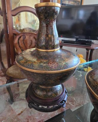 Coppia di Vasi Cloisonné Vintage – Smalto e Ottone