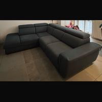 DIVANO ANGOLARE POLTRONE E SOFA’