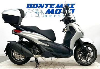 Piaggio Beverly 300 + BAULETTO