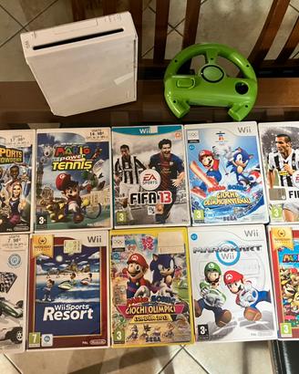 Nintendo Wii + 10 giochi + pedana e accessori