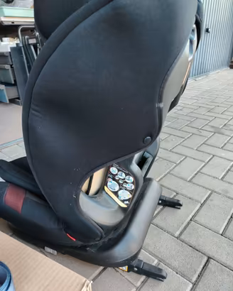 SEGGIOLINO AUTO PER BAMBINI