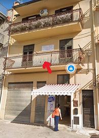 Studio/ufficio - Piazza Porta Euracea, Caccamo(PA)