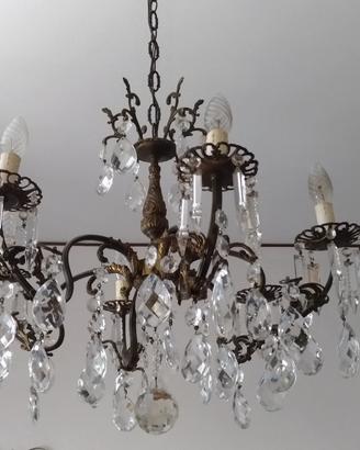 Lampadario a goccia