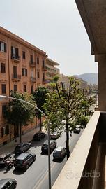 Stanza uso professionale di fronte il tribunale