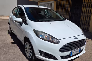Ford Fiesta 1.4 Benzina/GPL Bianca 2015
