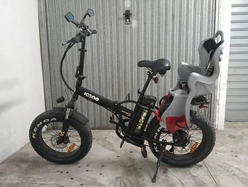 Bici elettrica Fat Bike pieghevole con accessori 
