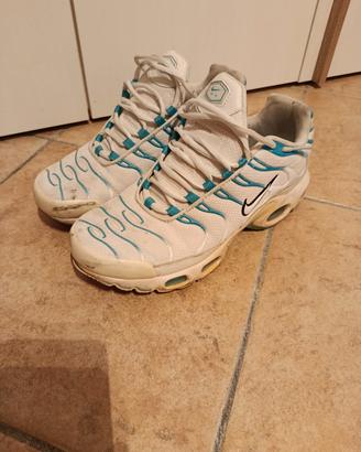 TN bianche e blu 