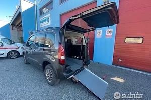 PEUGEOT Rifter auto per disabili