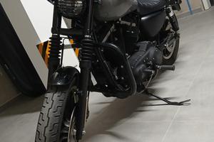 Harley davidson iron 883