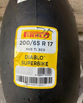 Gomme moto pista