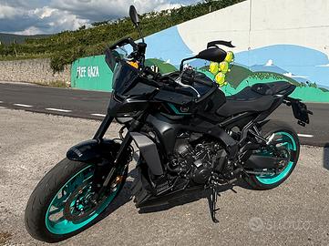 Yamaha MT-09 2024 midnight cyan