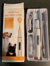 Dispositivo per pulizia dentale del cane