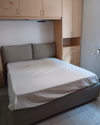 letto matrimoniale 160x200 con contenitore