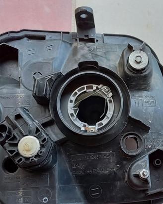 Faro suzuki jimny