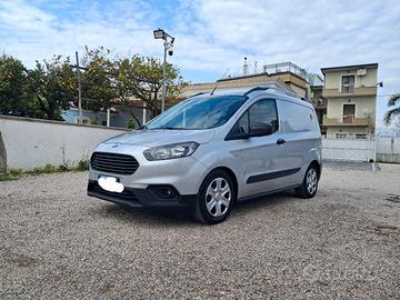 transit currier coibentato 2022