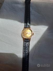 Orologio da donna in oro anni 60.