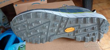 scarpa da trekking 