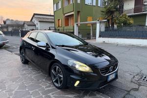 Volvo V40 D2 1.6 R-design Kinetic
