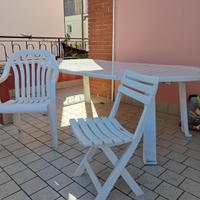 Tavolo da giardino con 9 sedie