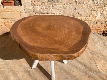 Tavolino / Coffee table in Cedro del Libano