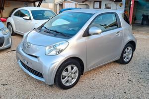 Toyota iQ 1.4 DIESEL EURO5 PREZZO REALE NESSUN OBB