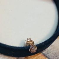 Mono orecchino fiore 