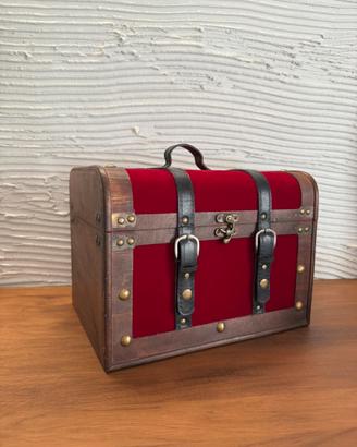 Bauletto vintage in legno e velluto rosso