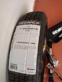 Ruota di scorta e accessori TCross 