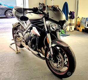 Triumph street triple rs