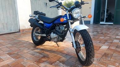 Suzuki RV Van Van 125 - 6.800 km