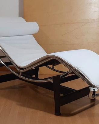 CHAISE LONGUE LC4 in pelle by MDF ITALIA Milano