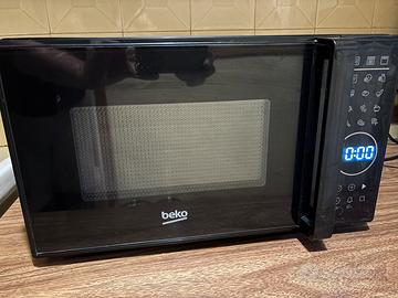 Microonde Beko con Grill