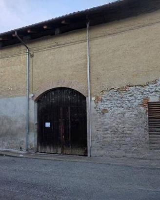 Immobile in asta di 175 m² con 3 locali a Borgo d'