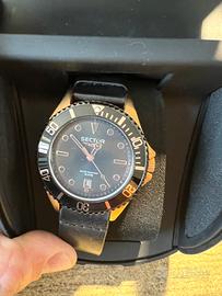 Orologio sector 235