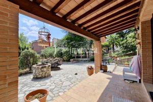 ST206 - VILLA INDIPENDENTE RISTRUTTURATA