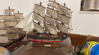 Modellino brigantino e Fregata
