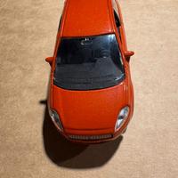 Modellino fiat PUNTO rossa