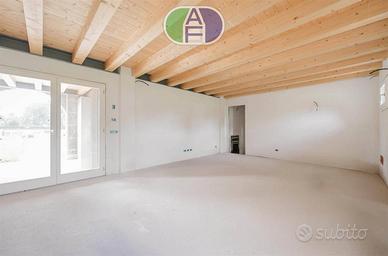 Appartamento di 127 m² con 5 locali a Salzano