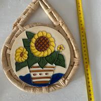 Poggia pentole in ceramica e vimini