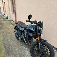 Ducati Scrambler 800 Nightshift