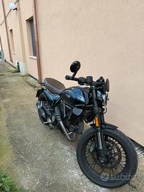 Ducati Scrambler 800 Nightshift