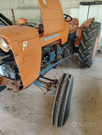 Trattore Fiat 415