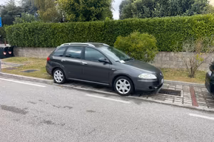 Auto da sistemare