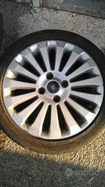 4 CERCHI IN LEGA FORD FIESTA DA 16