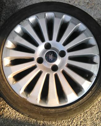 4 CERCHI IN LEGA FORD FIESTA DA 16