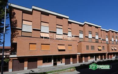 5 LOCALI IN VIA CESARE PAVESE