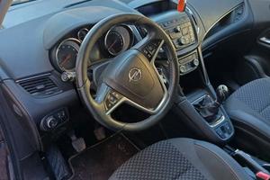 Opel Zafira Tourer B eco metano 1.6