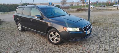 Volvo V70 Polar D 136 cv
