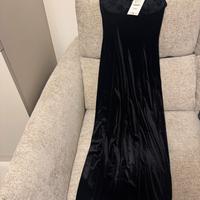 Vestito in velluto con pizzo